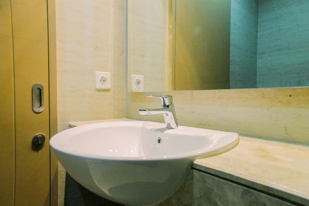 Apartemen Wonderful 2br At Gold Coast Pantai Indah Kapuk By Travelio *